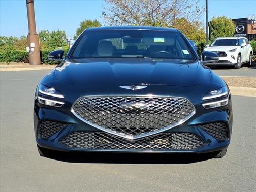 2024 Genesis G70 2.5T RWD