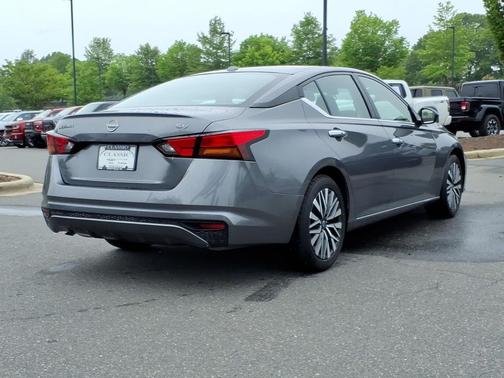 Gun Metallic 2024 Nissan Altima 2.5 SV