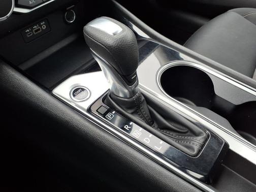 Gun Metallic 2024 Nissan Altima 2.5 SV