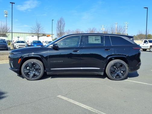 2025 Jeep Wagoneer S Launch Edition