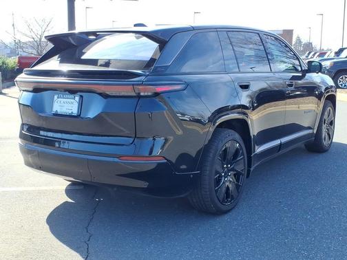 2025 Jeep Wagoneer S Launch Edition