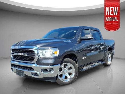 Granite Crystal Metallic Clearcoat 2022 RAM 1500 Big Horn/Lone Star