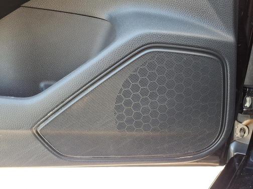Crystal Black Pearl 2022 Honda Civic LX