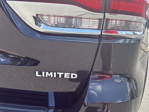 2022 Jeep Grand Cherokee Limited X