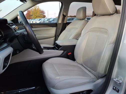 2022 Jeep Grand Cherokee L Overland