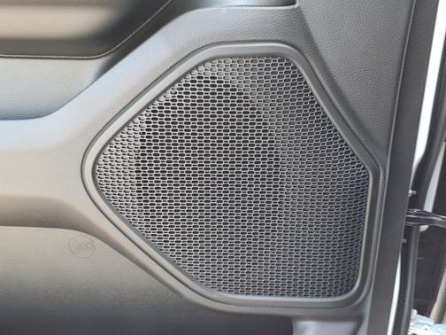 Bright White Clearcoat 2026 RAM 1500 Big Horn/Lone Star