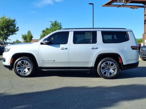 Silver Zynith 2023 Jeep Wagoneer Series II 4x4