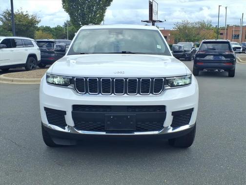 2023 Jeep Grand Cherokee L Laredo
