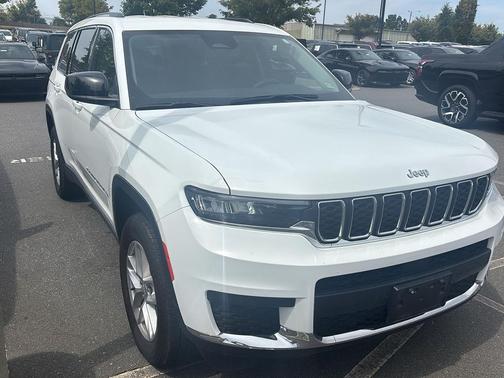 2023 Jeep Grand Cherokee L Laredo