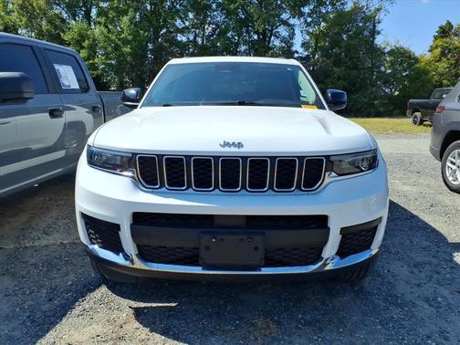 2023 Jeep Grand Cherokee L Laredo