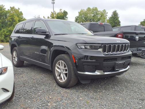 2022 Jeep Grand Cherokee L Laredo