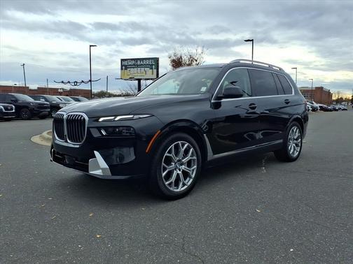 2025 BMW X7 xDrive40i
