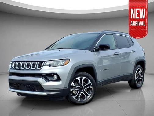 Billet Silver Metallic Clearcoat 2023 Jeep Compass Limited