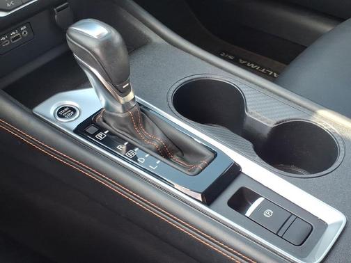 2019 Nissan Altima 2.5 SR