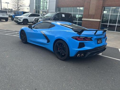 2022 Chevrolet Corvette Stingray w/2LT
