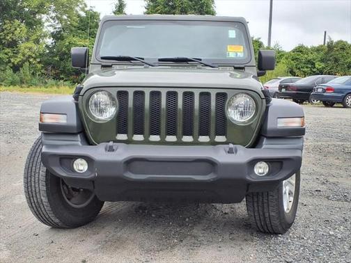 2022 Jeep Wrangler Unlimited Sport