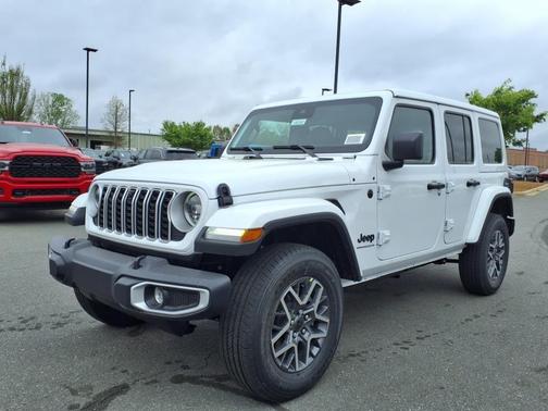 2025 Jeep Wrangler 4-Door Sahara 4x4