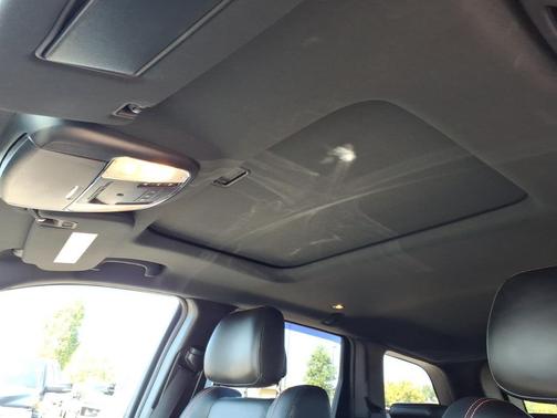 Granite Crystal Metallic Clearcoat 2016 Jeep Grand Cherokee Limited