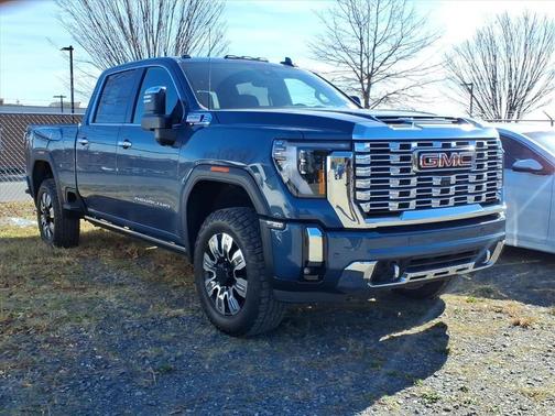 2024 GMC Sierra 2500 Denali