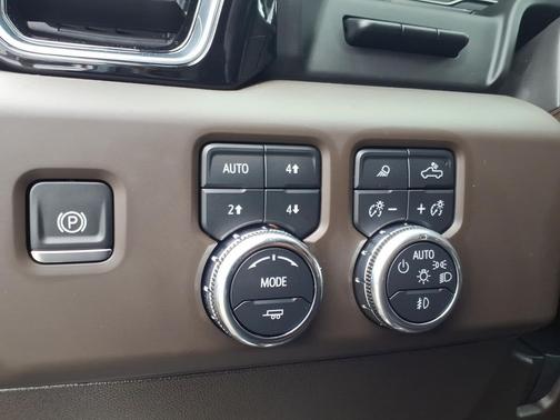 2024 GMC Sierra 2500 Denali