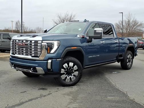 2024 GMC Sierra 2500 Denali