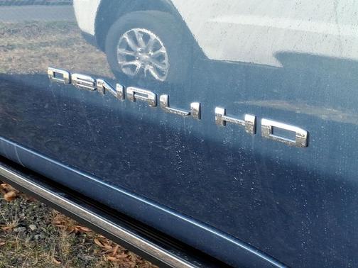 2024 GMC Sierra 2500 Denali