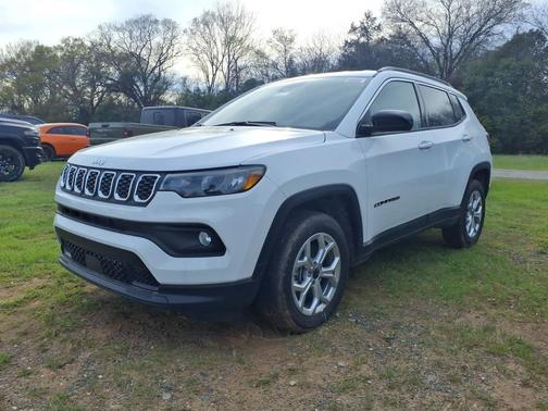2026 Jeep Compass Latitude