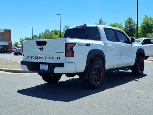 Glacier White 2023 Nissan Frontier PRO-4X