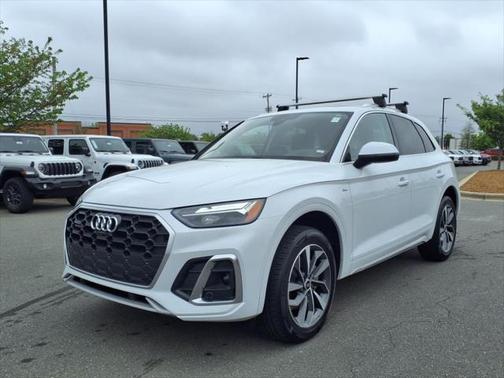 2023 Audi Q5 45 S line Premium Plus