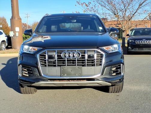 2022 Audi Q7 55 Premium Plus