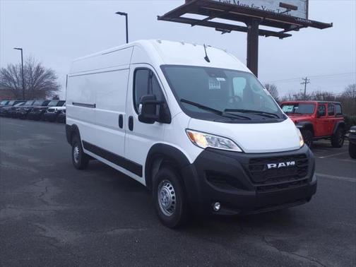 2025 RAM ProMaster 2500 Tradesman