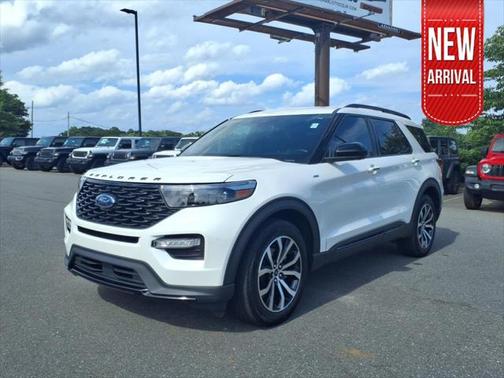 2022 Ford Explorer ST-Line