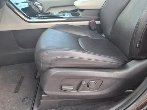 2022 Kia Carnival EX
