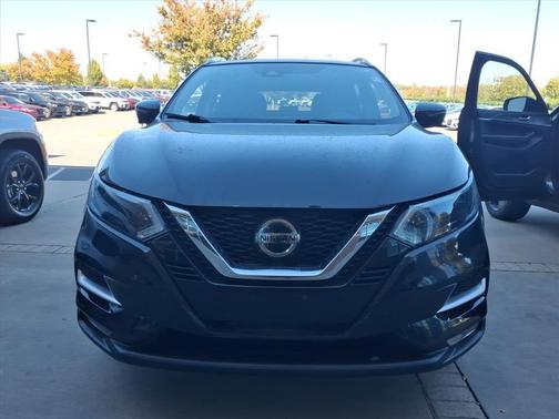 2020 Nissan Rogue Sport SL