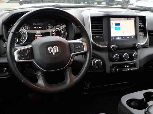 2024 RAM 2500 Big Horn Crew Cab 4x4 6'4' Box