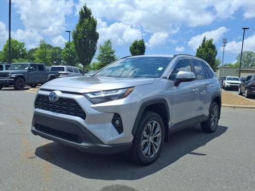 2024 Toyota RAV4 Hybrid XLE Premium