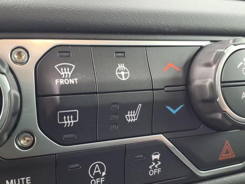 2026 Jeep Gladiator Sahara 4x4