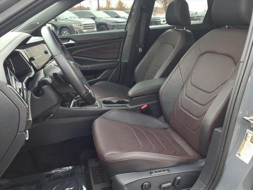 2024 Volkswagen Jetta GLI 2.0T Autobahn