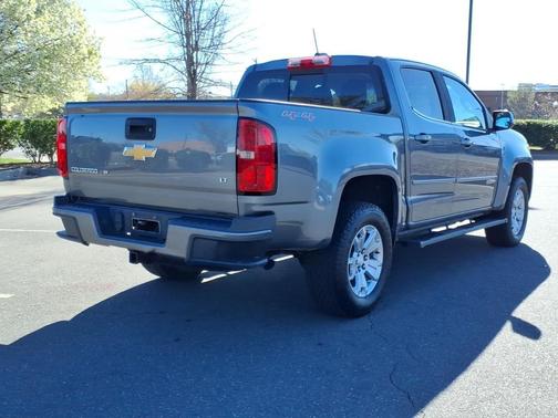 Satin Steel Metallic 2018 Chevrolet Colorado LT