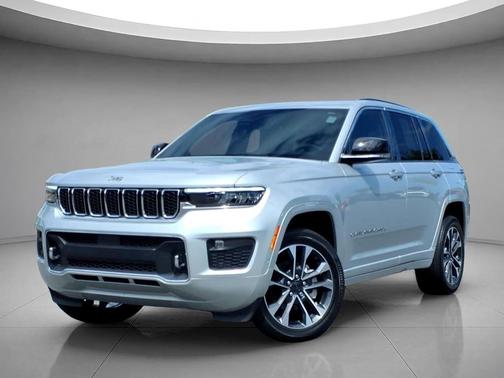 Silver Zynith 2023 Jeep Grand Cherokee Overland