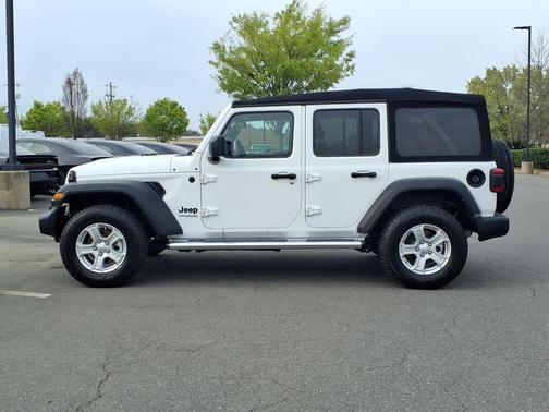 2022 Jeep Wrangler Unlimited Sport