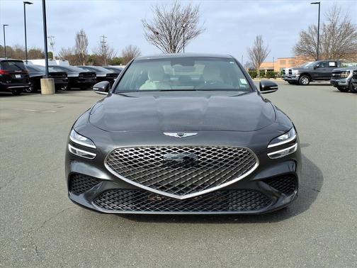 2024 Genesis G70 2.5T RWD