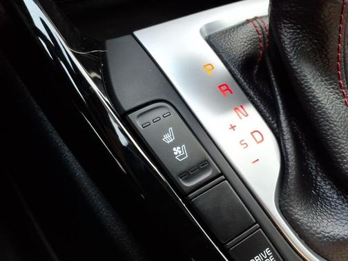 Snow White Pearl 2024 Kia Forte GT