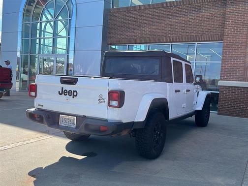 2022 Jeep Gladiator Willys 4x4