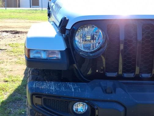 2022 Jeep Gladiator Willys 4x4