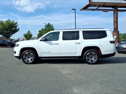 Bright White Clearcoat 2024 Jeep Wagoneer L Series II