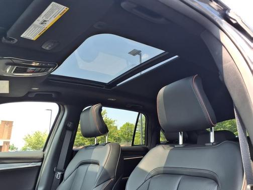 2025 Jeep Wagoneer S Launch Edition