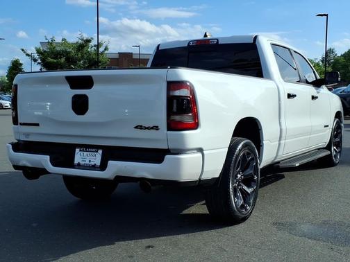 Ivory White Tri-Coat Pearlcoat 2023 RAM 1500 Laramie