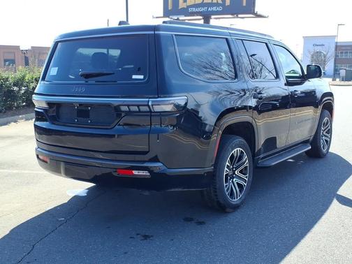 2026 Jeep Grand Wagoneer 4x4