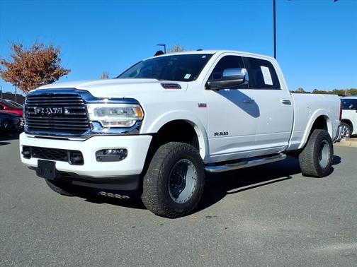 2022 RAM 2500 Laramie Crew Cab 4x4 6'4' Box